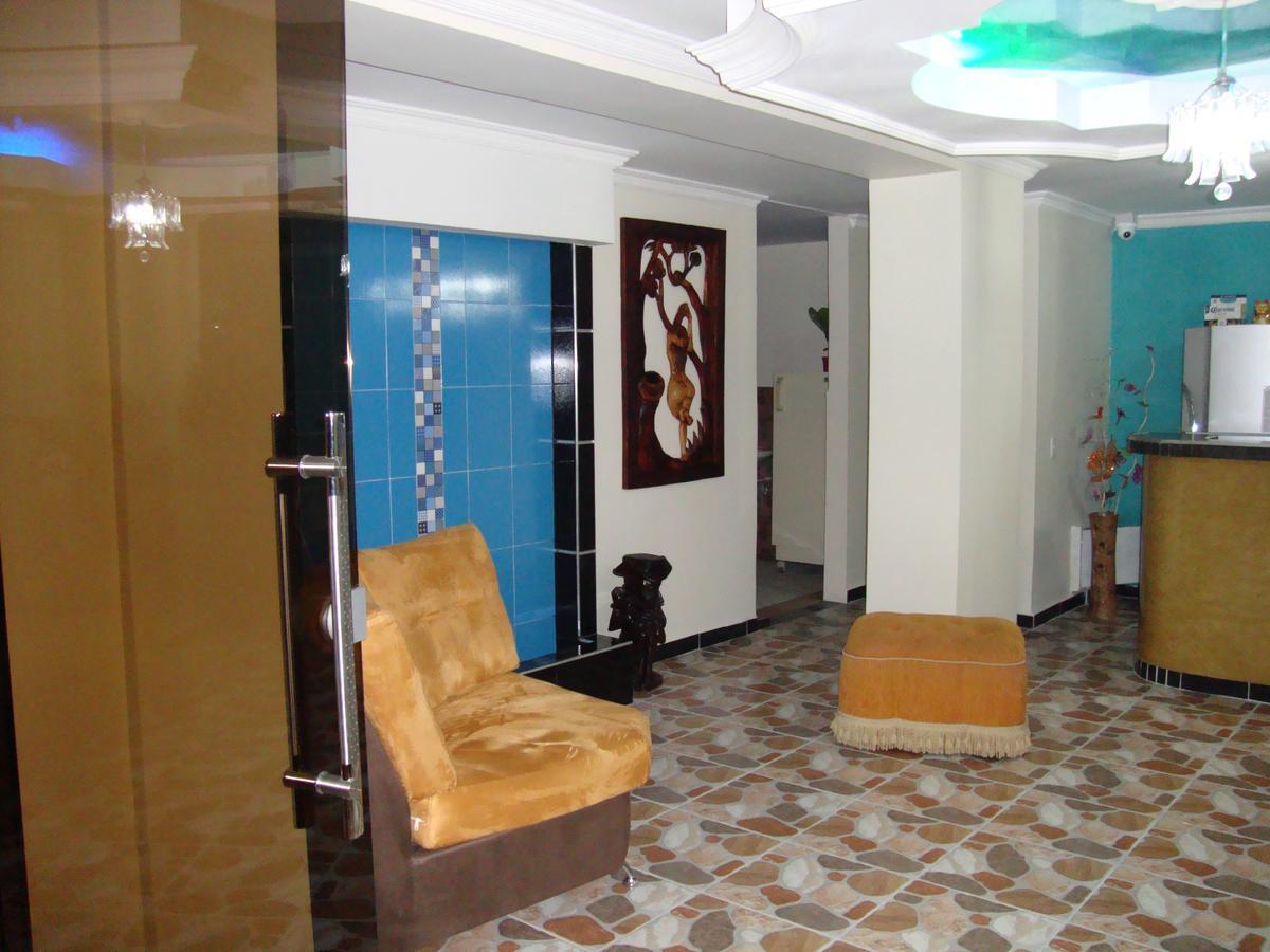 Hotel Emperatriz Armenia  Exterior photo